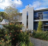 Barrakee Beach House - Palm Beach Accommodation