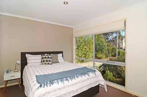 Barrakee Beach House - Palm Beach Accommodation 2