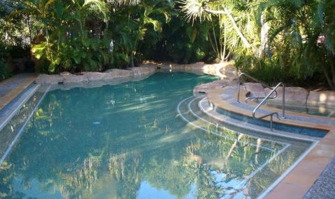 Currumbin Sands Holiday Apartments - Palm Beach Accommodation 2
