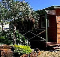 Bentley's Cabin Park Port Pirie - Palm Beach Accommodation