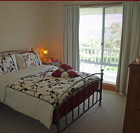Sunsets Cottage - Palm Beach Accommodation