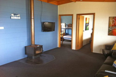 Beachcomber - Palm Beach Accommodation 3