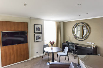 The York By Swiss-Belhotel International - Palm Beach Accommodation 1