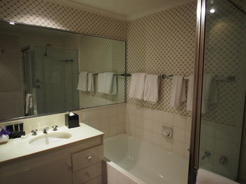 The York By Swiss-Belhotel International - Palm Beach Accommodation 25