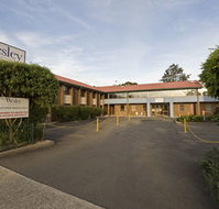 175 formerly Wesley Lodge - Palm Beach Accommodation