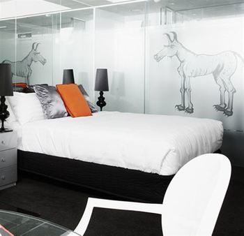Art Series - The Cullen - Palm Beach Accommodation 29