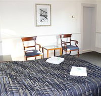 Royal Exhibition Hotel - Palm Beach Accommodation