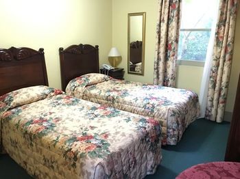 Avonmore On The Park Boutique Hotel - Palm Beach Accommodation 9