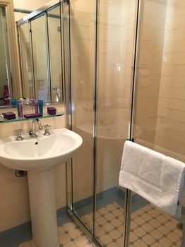 Avonmore On The Park Boutique Hotel - Palm Beach Accommodation 24