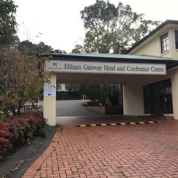 Eltham Gateway Hotel - Palm Beach Accommodation 8