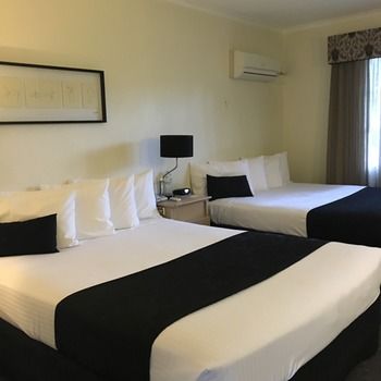 Eltham Gateway Hotel - Palm Beach Accommodation 31