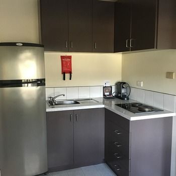 Eltham Gateway Hotel - Palm Beach Accommodation 47