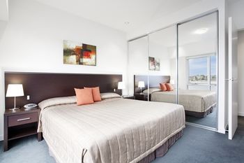 Apartments Ink - Palm Beach Accommodation 8