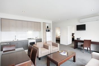 Apartments Ink - Palm Beach Accommodation 17