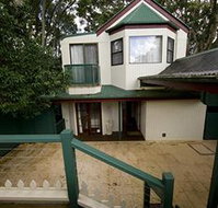 Montville Attic - Palm Beach Accommodation