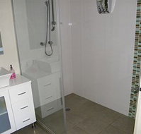 DeaposVine Escape - Palm Beach Accommodation