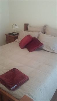 Australian Home Away @ East Doncaster Andersons Creek 1 - Palm Beach Accommodation 14