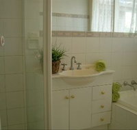 Australian Home Away  Doncaster Grange Park - Palm Beach Accommodation