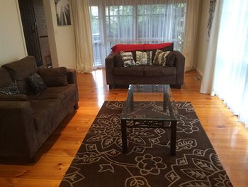 Australian Home Away Doncaster Elgar 2 - Palm Beach Accommodation 15