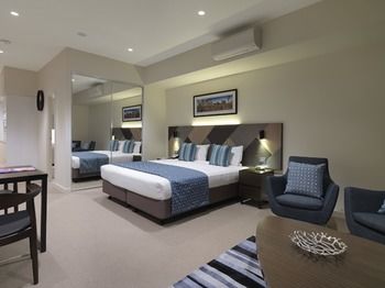 Wyndham Hotel Melbourne - Palm Beach Accommodation 7