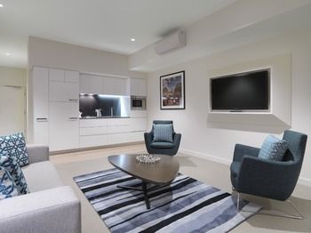 Wyndham Hotel Melbourne - Palm Beach Accommodation 12