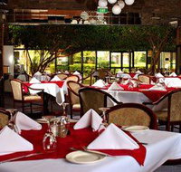 Airport Motel Sir Francis Drake - Palm Beach Accommodation