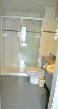Southbank Apartments - 28 Southgate - Palm Beach Accommodation 1