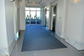 Southbank Apartments - 28 Southgate - Palm Beach Accommodation 11