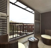 Randwick Central Suites - Palm Beach Accommodation