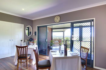 Mary Valley Views B + B - Palm Beach Accommodation 2