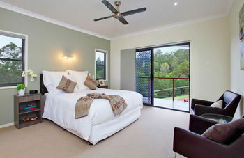 Mary Valley Views B + B - Palm Beach Accommodation 13