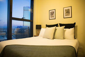 Apartments Of Melbourne Collins Street - Palm Beach Accommodation 4