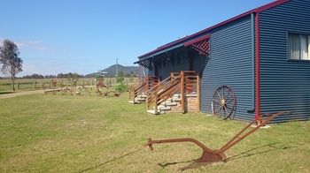 The Wattle Lodge - Palm Beach Accommodation 28