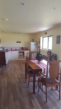 The Wattle Lodge - Palm Beach Accommodation 32