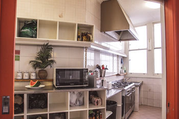 Kings Cross Backpackers - Adults Only - Palm Beach Accommodation 0