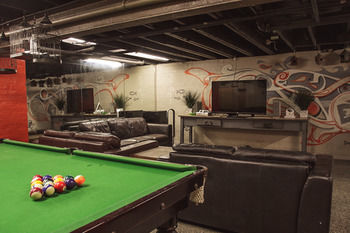 Kings Cross Backpackers - Adults Only - Palm Beach Accommodation 7