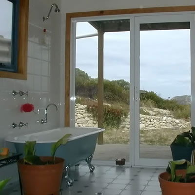 Allure Beach Retreat - Palm Beach Accommodation 1