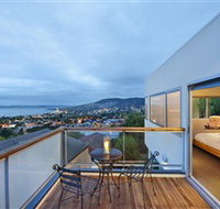 Library House - Palm Beach Accommodation