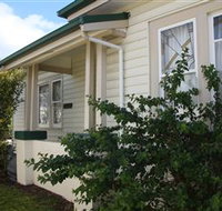 Amy Cottage - Palm Beach Accommodation