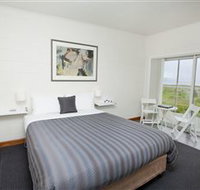 Hotel Bruny - Palm Beach Accommodation