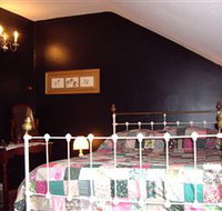 Memory Lane Cottages - Palm Beach Accommodation