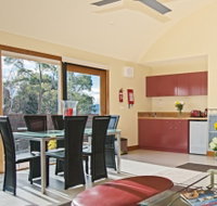 Sandy Bay Chalet - Palm Beach Accommodation