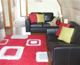 Three Trees Retreat - Palm Beach Accommodation 1