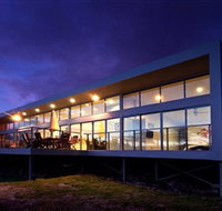 Sunset Bay Escape - Palm Beach Accommodation
