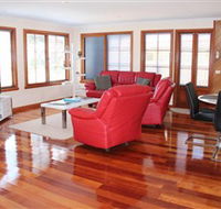 Anchlia Waterfront Cottages - Palm Beach Accommodation