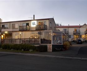 Amos House And Swansea Ocean Villas - Palm Beach Accommodation 0