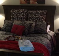 Wattle Tree Creek Cottages - Palm Beach Accommodation