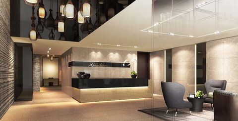 Gambaro Hotel - Palm Beach Accommodation 0
