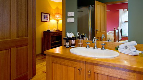 Abbott's Rest - Hepburn Springs - Palm Beach Accommodation 2