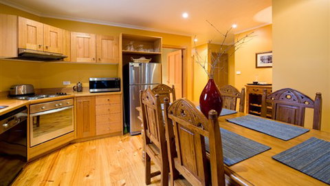 Abbott's Rest - Hepburn Springs - Palm Beach Accommodation 4